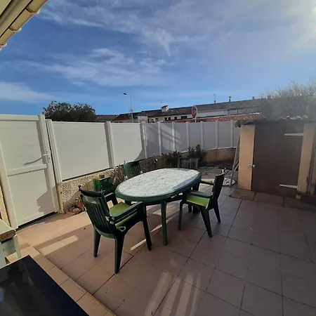別荘 Pavillon 4 Pers. A 50m De La Avec Jardin Clos Et Parking Prive - Fr-1-781-39