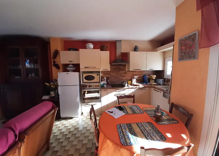 Σπίτι διακοπών Pavillon 4 Pers. A 50m De La Avec Jardin Clos Et Parking Prive - Fr-1-781-39 *